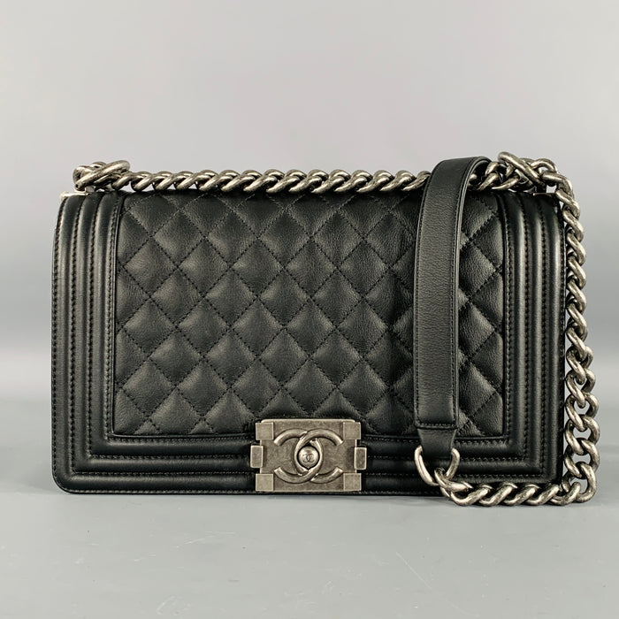 CHANEL 2019 Medium Boy Bag Black Quilted Leather Chain Handbag