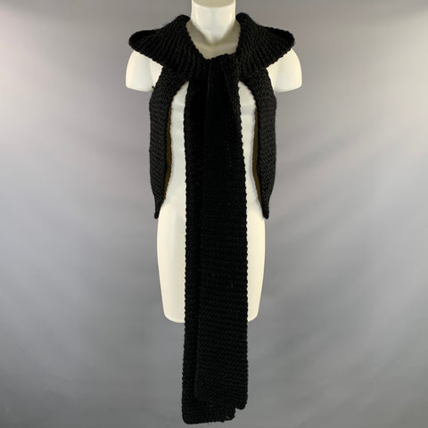 THE VIRIDI-ANNE Size L Black Knitted Wool Hooded Vest