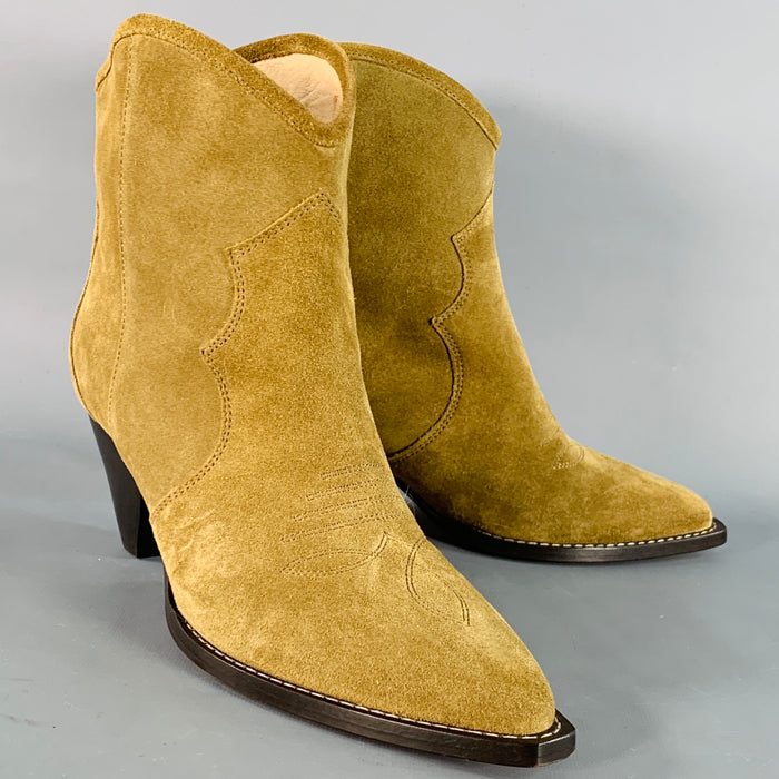 ISABEL MARANT AW23 Size 10 Darizo Taupe Suede Pull On Stacked Heel Cowboy Boots