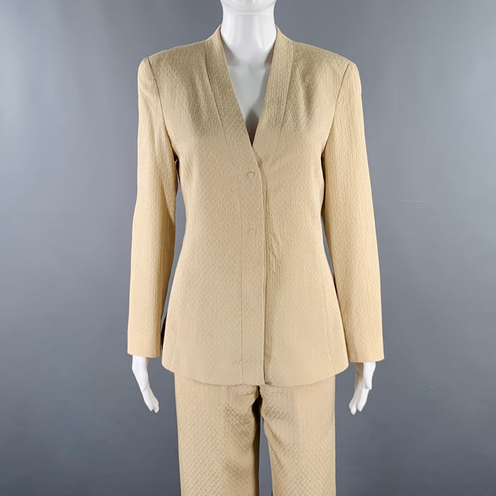 GIORGIO ARMANI Size 6 Beige Single Breasted Jacquard Suit