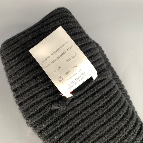 MONCLER Size One Size Black White Ribbed Wool Cashmere Hats