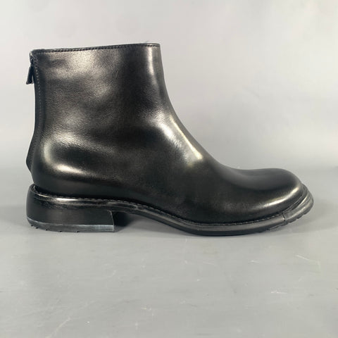 CoSTUME NATIONAL Size 8 Black Leather Ankle Boots
