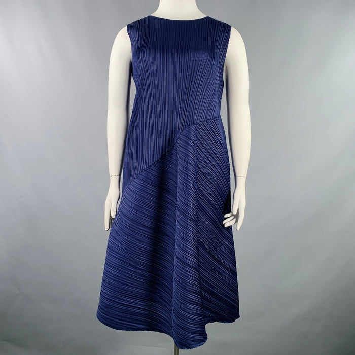 ISSEY MIYAKE Size L Navy Polyester Pleated Sleeveless Dress