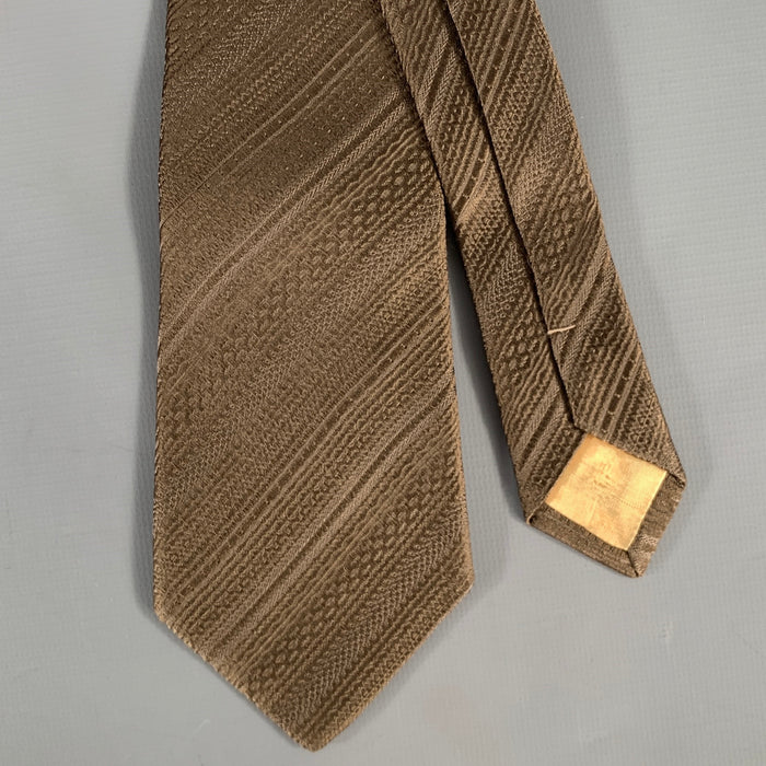 ISSEY MIYAKE Brown Jacquard Silk Tie