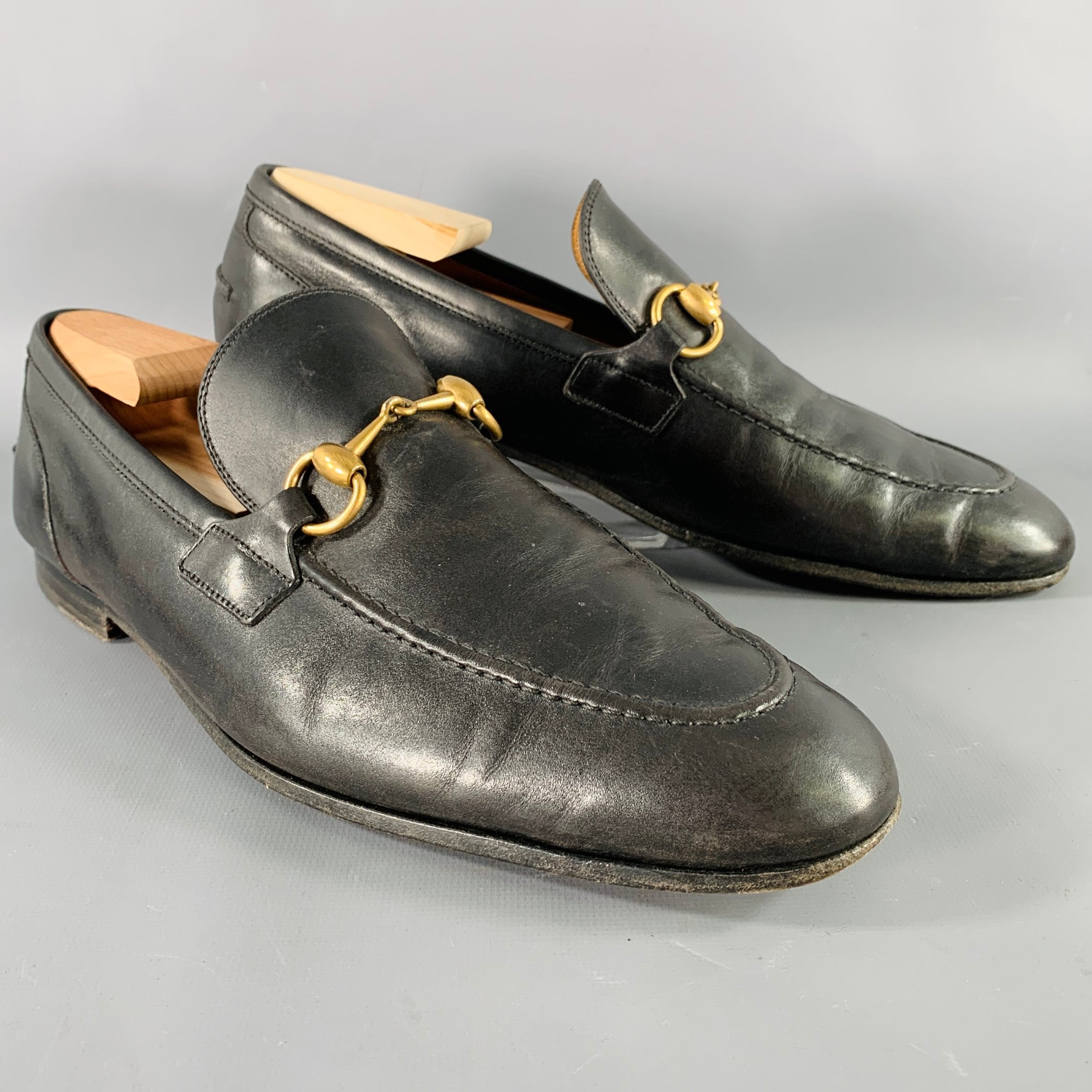 Gucci black deals leather horsebit loafers Made in Italy size 43