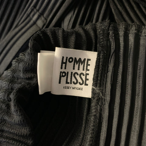 ISSEY MIYAKE Size L Black HP06-JI144 Pleated Polyester Jumpsuit