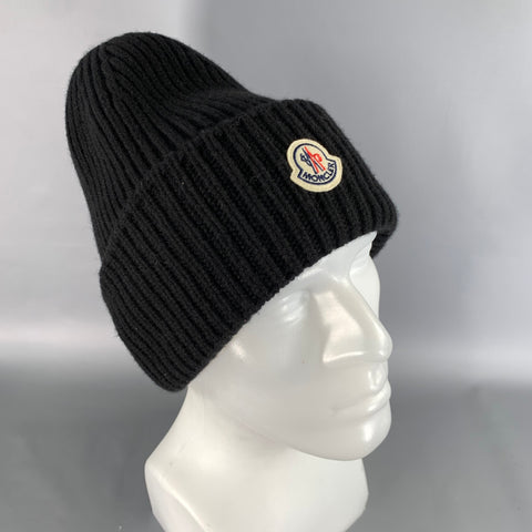 MONCLER Size One Size Black White Ribbed Wool Cashmere Hats