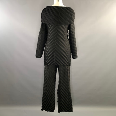 VANITE COUTURE Size One Size Black Polyester & Spandex Pleated Set