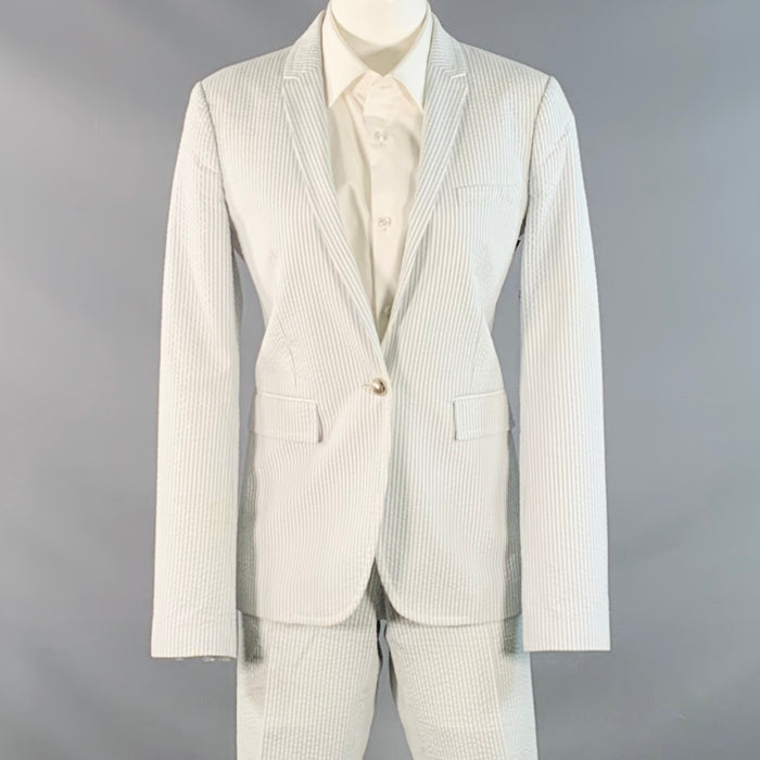 GUCCI Size XS White Light Blue Seersucker Cotton Stripe Single Breasted Suit