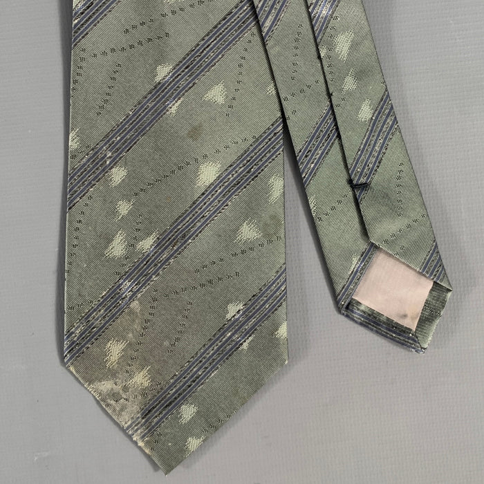 ISSEY MIYAKE Gray Navy Jacquard Silk Tie