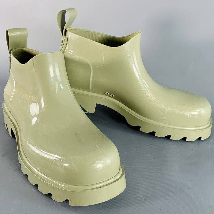 BOTTEGA VENETA Size 10 Green Sage Rubber Track Sole Rain Boots