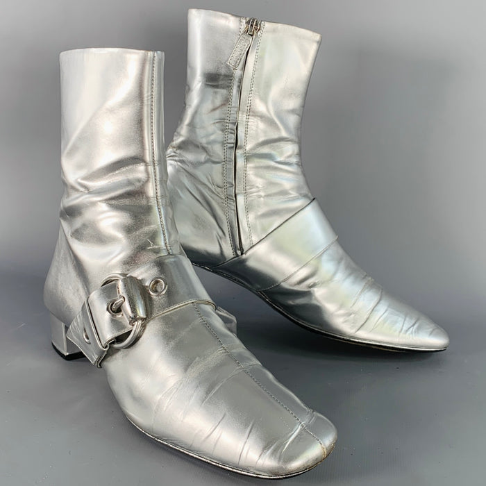 GUCCI Size 8.5 Metallic Silver Leather Side Zipper Ankle Boots