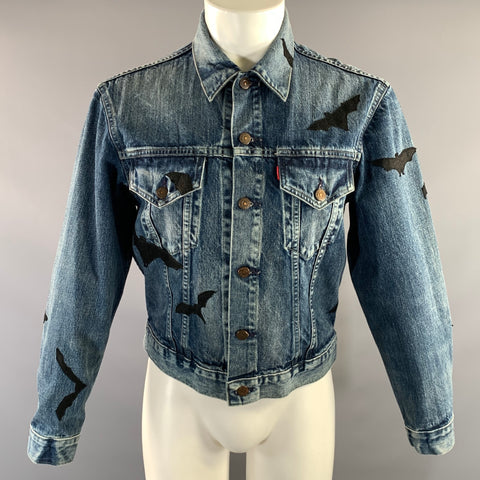LEVI'S Size M Blue Black Bats Cotton Denim Jacket