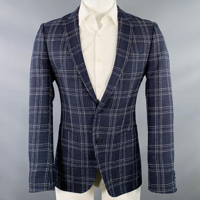 HUGO BOSS Size 40 Navy White Plaid Virgin Wool Blend Sport Coat