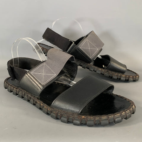 VALENTINO GARAVANI SS2015 Size 13 Black TL946Y2 Leather Strap Sandals