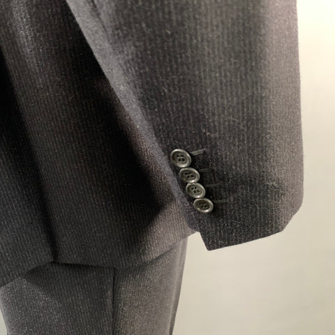 BRIONI Chest Size 44 Navy White Pinstripe Wool Peak Lapel 38 30 Suit
