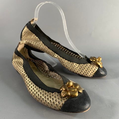 CHANEL Size 10 Gold Black Mesh Textured Ballet Flats
