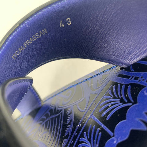 BURBERRY Size 10 Black Blue ITCALFRA5SAN Contrast Stitch Leather Slide Sandals