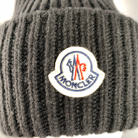 MONCLER Size One Size Black White Ribbed Wool Cashmere Hats