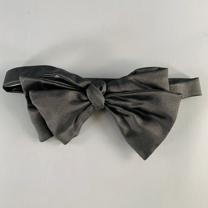 GUCCI Black Bow Tie