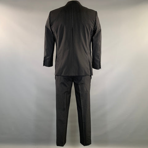 GUCCI Chest Size 42 Black Light Grey Pinstripe Wool Notch Lapel 36 28 Suit