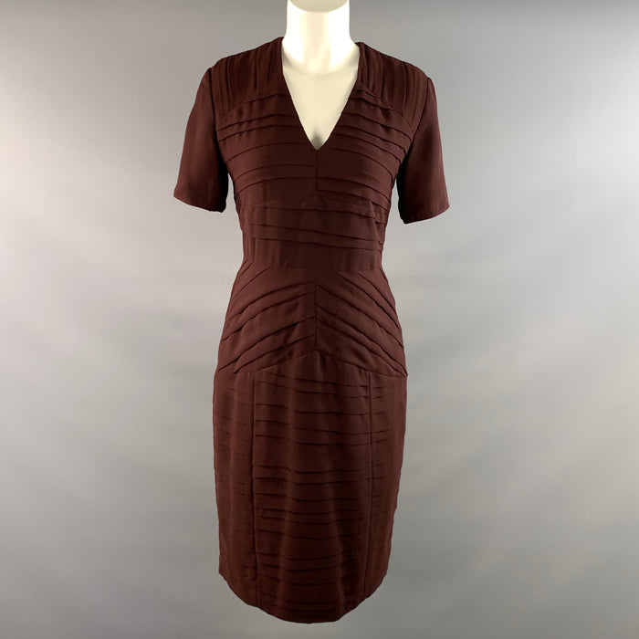 BURBERRY Size 6 Burgundy Polyester V Neck Knee-Length Cocktail Dress
