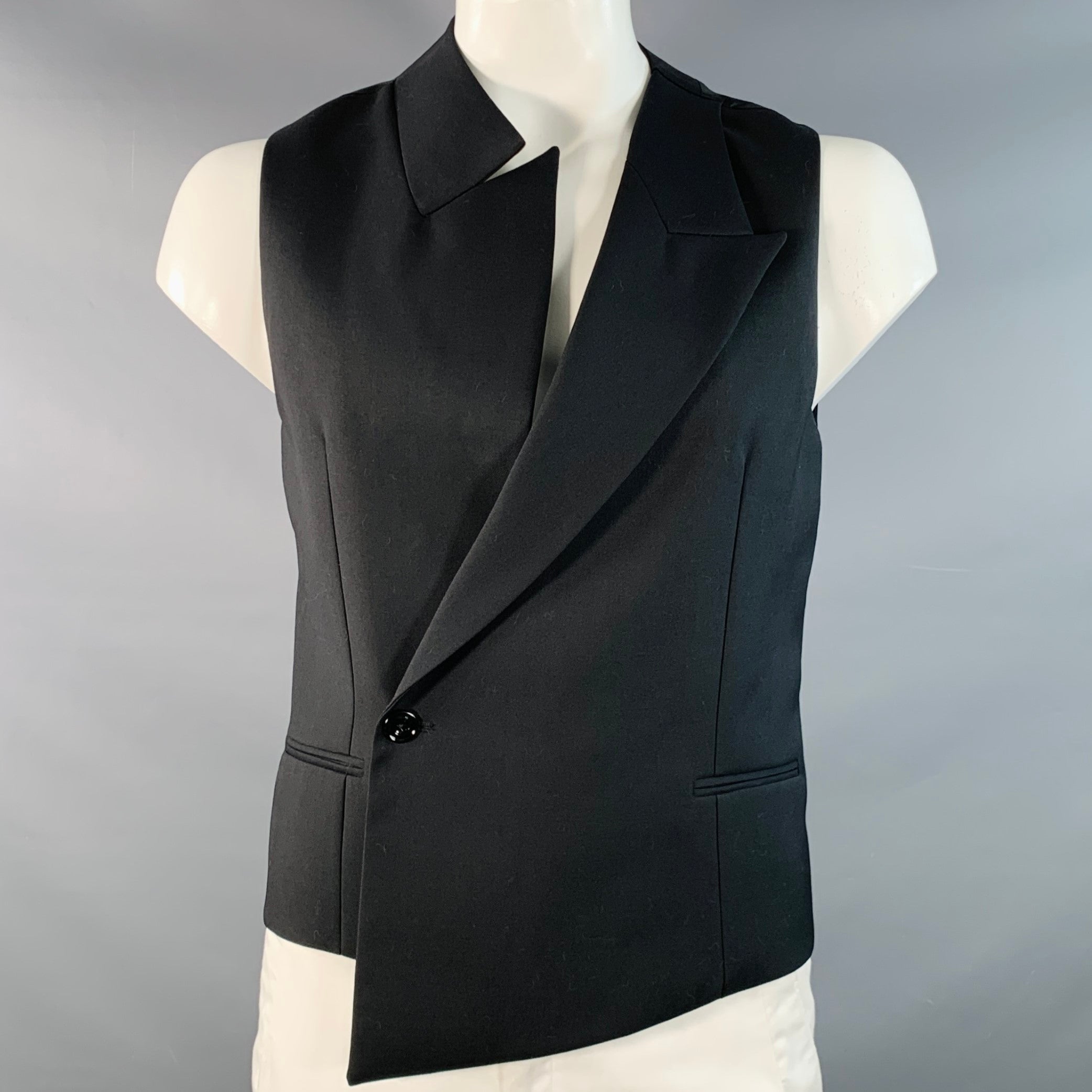 ALEXANDER MCQUEEN Size 42 Black Wool Asymmetrical Peak Lapel