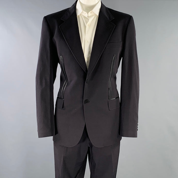 MOSCHINO Size 46 Black Polyamide Blend Notch Lapel Tuxedo