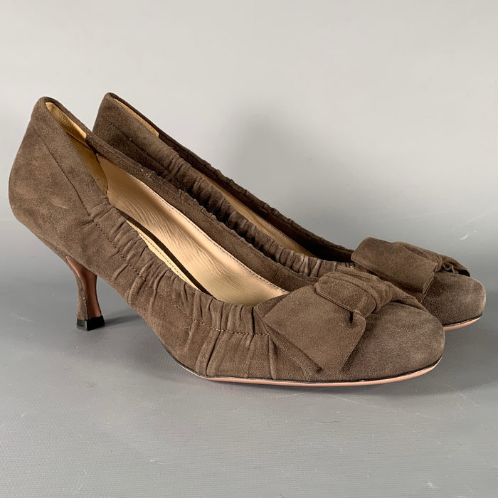 PRADA Size 8.5 Grey Ruched Kitten Heels Pumps