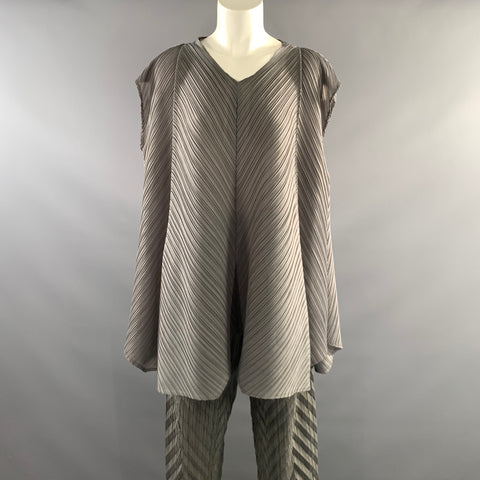 VANITE COUTURE Size One Size Grey Polyester & Spandex Pleated Set