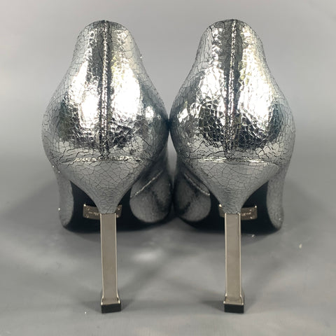 MICHAEL KORS COLLECTION Size 6 Silver Leather Crackled Stiletto Pumps