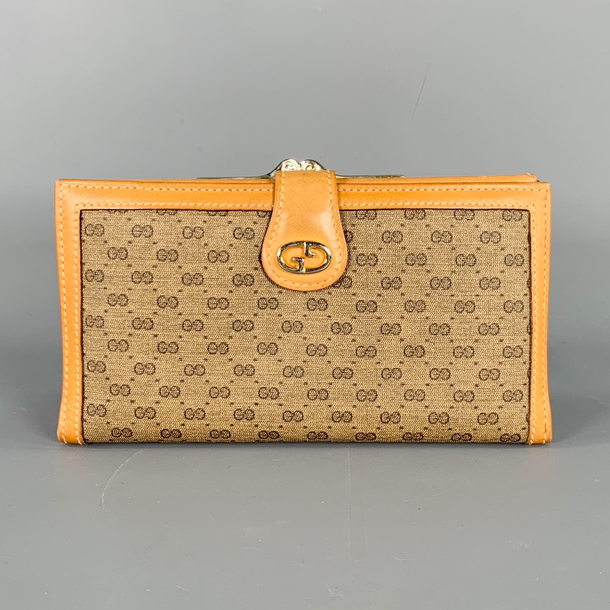 Vintage Gucci Wallet outlets Tan Monogram