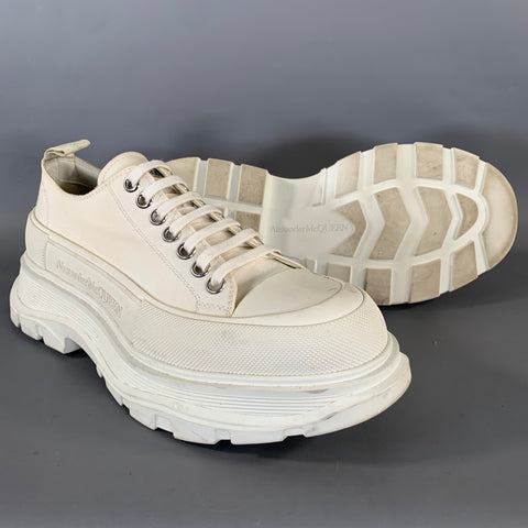 ALEXANDER MCQUEEN Size 8 White Canvas Lace Up Lace Up Shoes