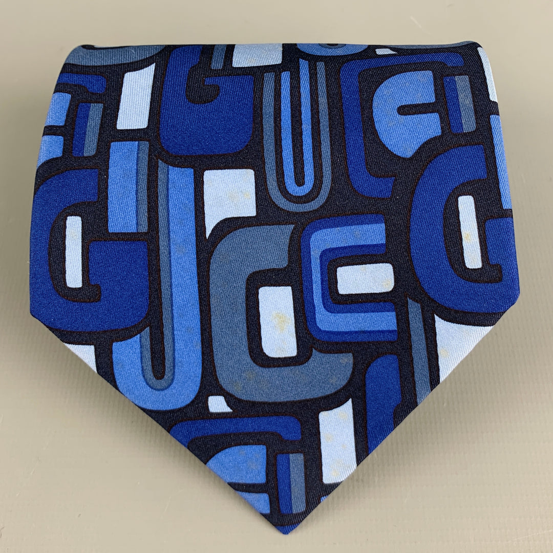 GUCCI Navy Blue Geometric Silk Tie