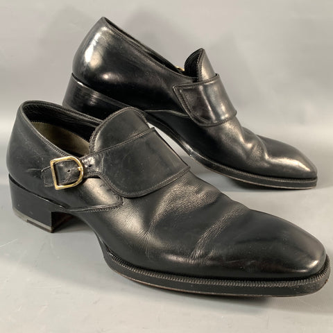 TOM FORD FW2020 Size 8 Black Gold J0107 T Leather Monk Strap Loafers