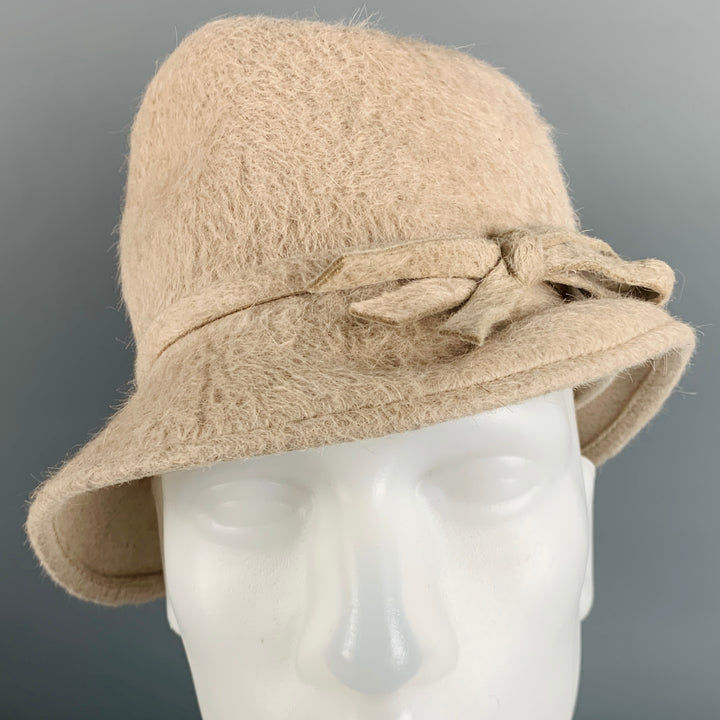 JENNIFER QUELLETTE Beige Bow Hat