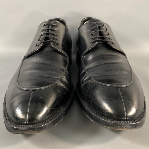 TOM FORD Size 11 Black Leather Lace Up Shoes
