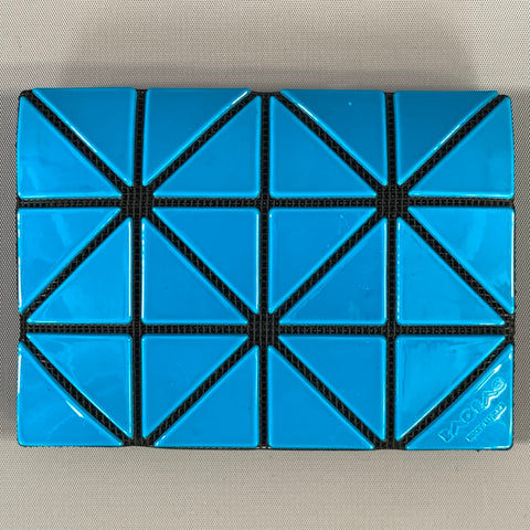 BOA BOA ISSEY MIYAKE SS2023 Blue Black Triangle Card Case