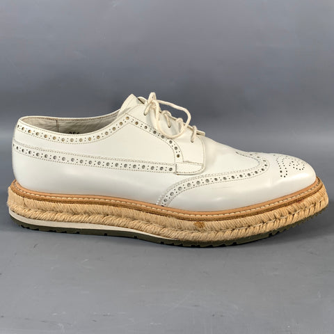 PRADA Size 8.5 White Perforated Leather Wingtip Lace Up Shoes