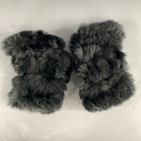 JOCELYN Size One Size Black Knit Rabbit Gloves