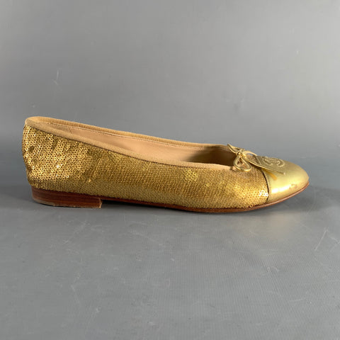 CHANEL Size 10 Gold Sequined Ballet Flats