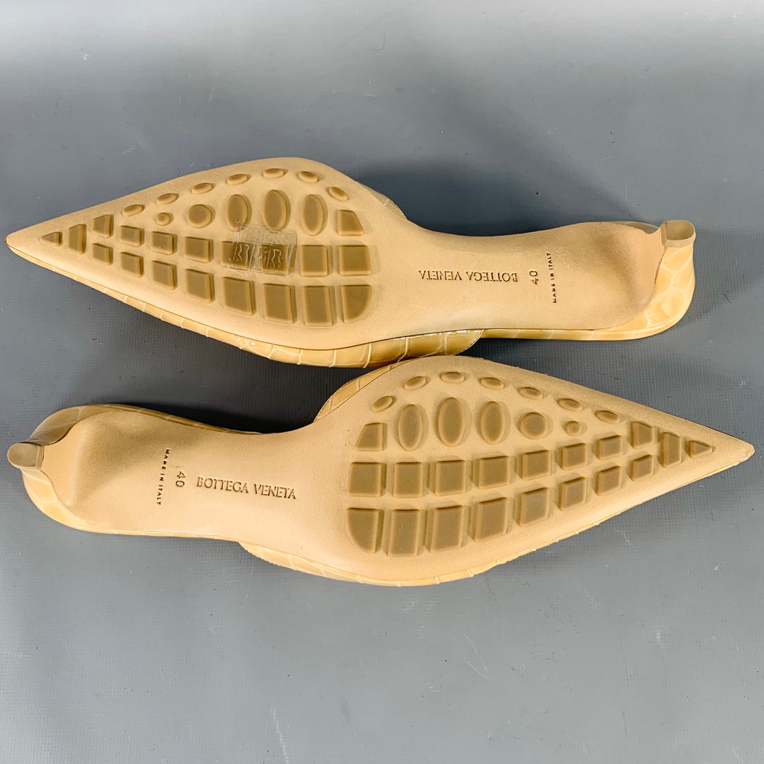 BOTTEGA VENETA Size 10 Punta Beige Croc Embossed Patent Leather Pointed Toe Mules Pumps