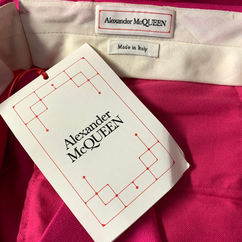 ALEXANDER MCQUEEN Chest Size 36 Pink Wool Peak Lapel 30 30 Suit
