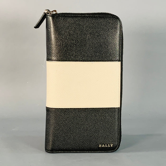 BALLY One Size Black Cream Color Block Leather Zip Around Checkbook Wallet