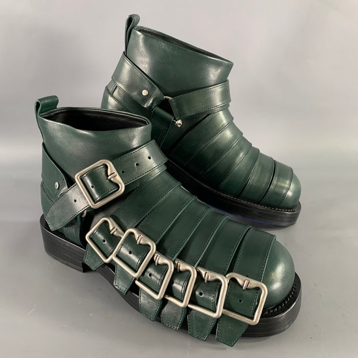 BURBERRY Size 8.5 Green Leather Pull On Boots