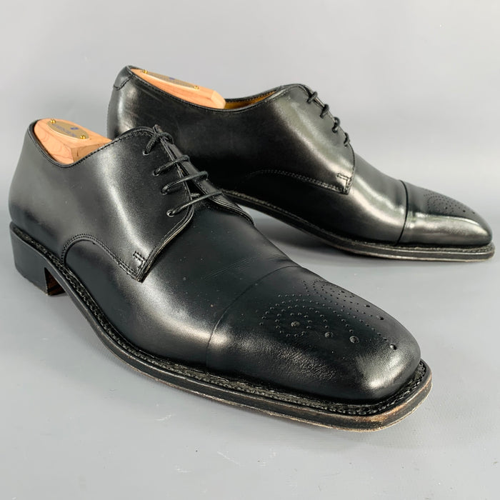 SALVATORE FERRAGAMO Size 8.5 Black Leather Perforated Lace-Up Shoes
