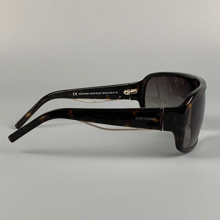 DIOR HOMME Lunettes de soleil à cravate noire en acétate marron