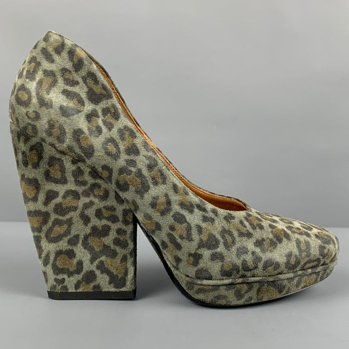 DRIES VAN NOTEN Size 8.5 Moss Brown Suede Animal Print Platform Pumps