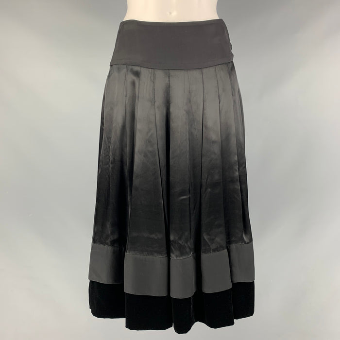 CHLOE Size 2 Black Silk Pleated Circle Skirt