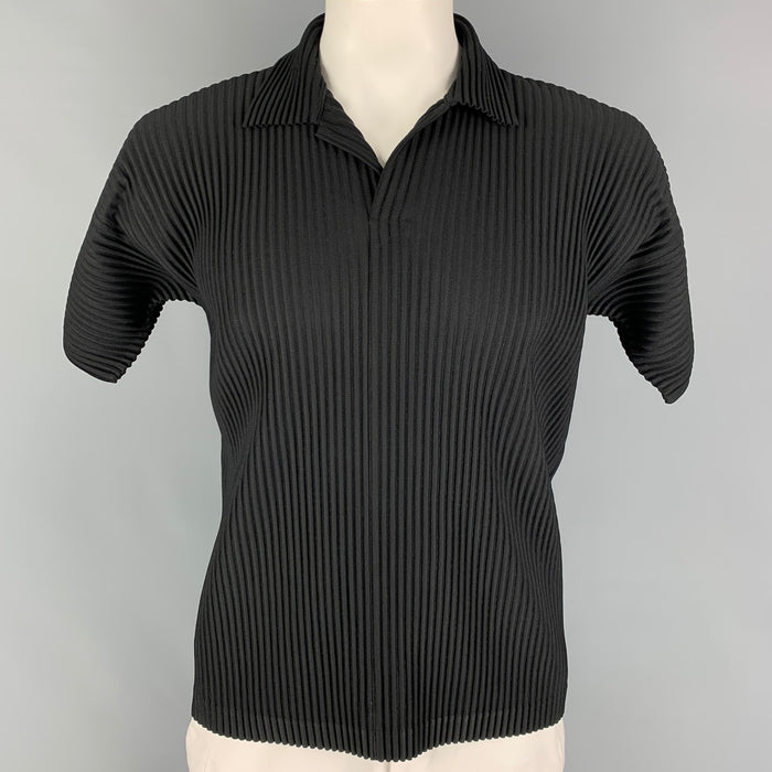 ISSEY MIYAKE HOMME PLISSE Size L Black Pleated Polyester Short Sleeve Shirt